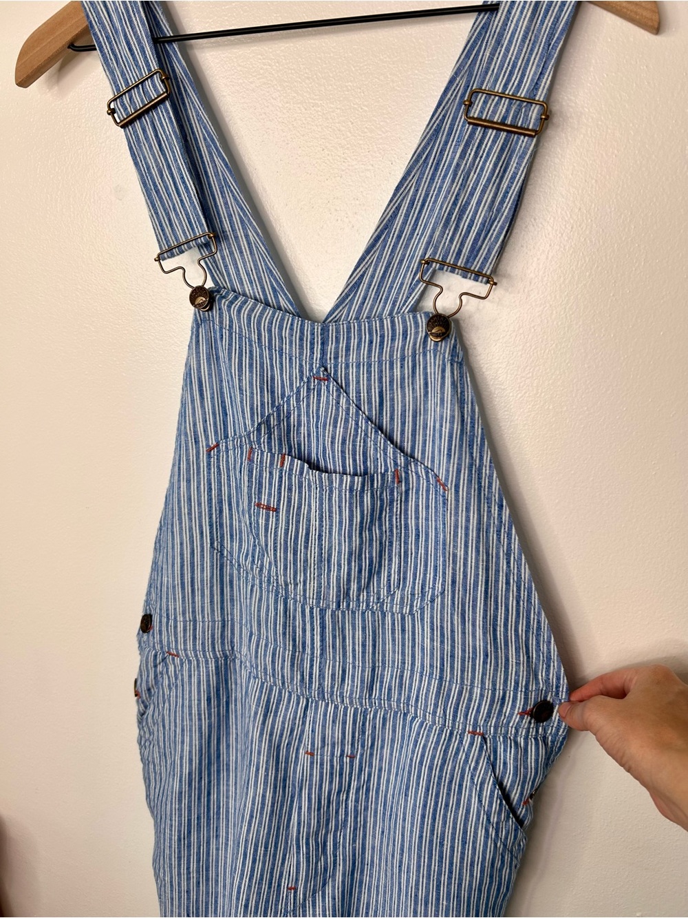 Faherty Blue & White linen railroad stripe Overalls - Picture 4 of 10